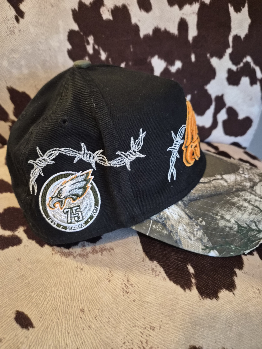 Philadephia Eagles Neon Orange Camo Snapback - Picture 4 of 6